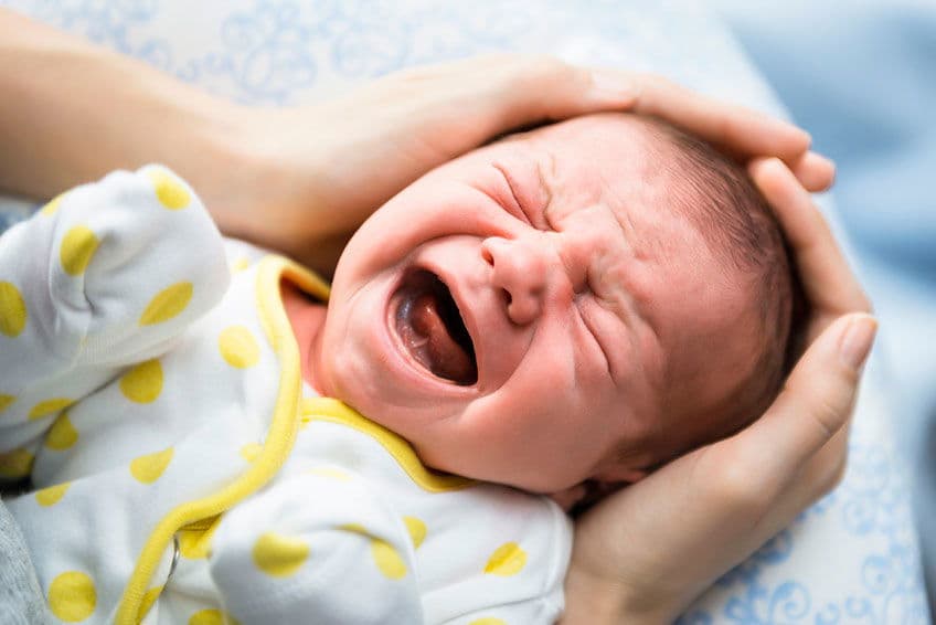 Yenidoğan Bebekler İçin Uyku Sorunlarıyla Başa Çıkmanın Sırları kapak resmi