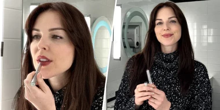 Dünya'da Her 9 Saniyede 1 Adet Satılan Ruj: Clinique Black Honey kapak resmi