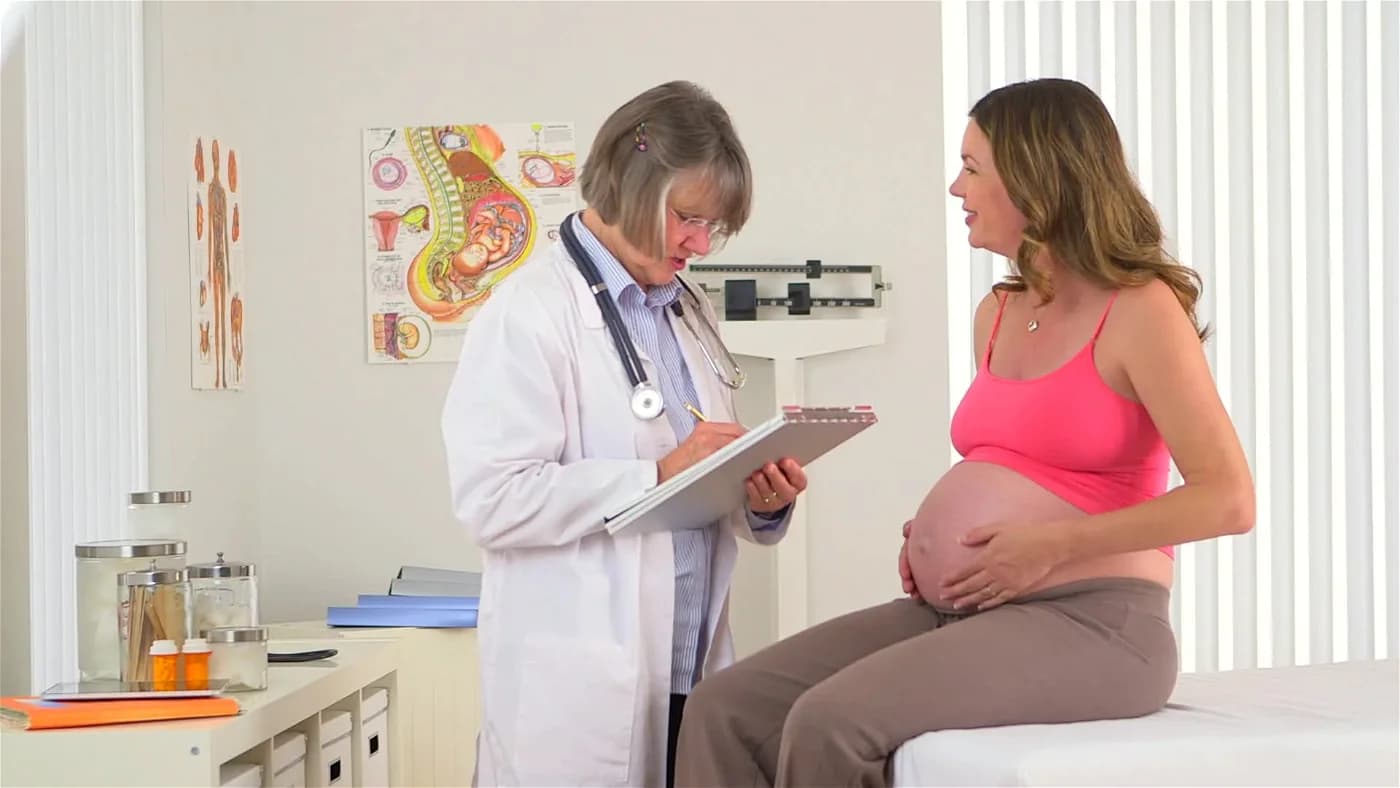 Hamilelikte Doktor Seçimi Neye Göre Yapılmalı? kapak resmi
